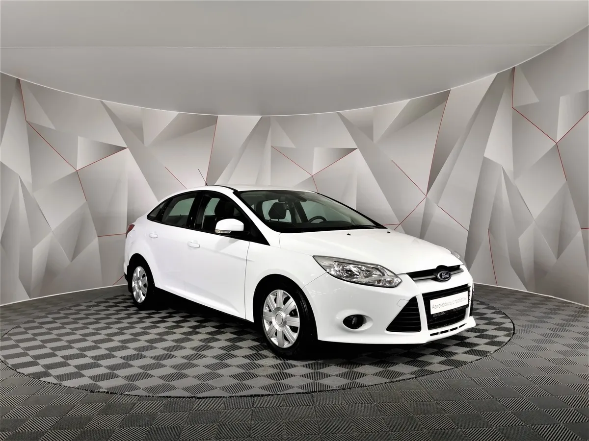 Ford Focus 1.6 Ti-VCT PowerShift (105 л.с.) Trend Белый в АВИЛОН. Слайд №3
