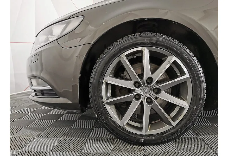 Volkswagen Passat CC 1.8 TSI DSG (152 л.с.) Коричневый в АВИЛОН. Слайд №9