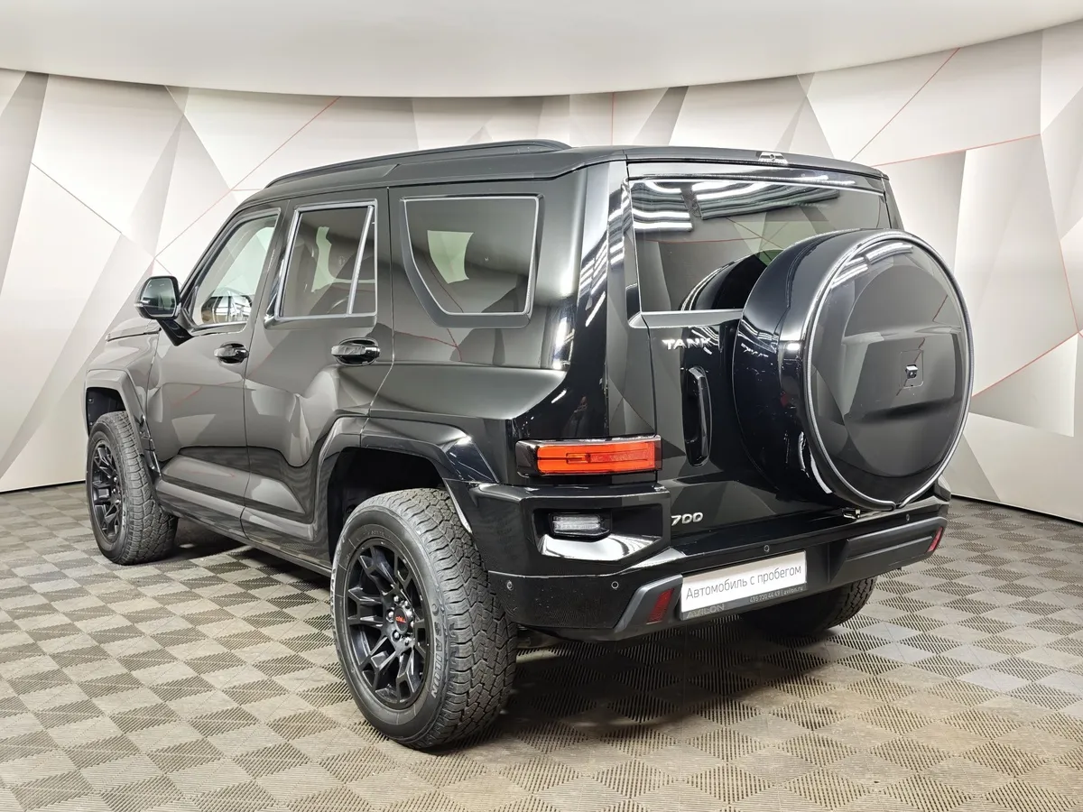 TANK 700 3.0 Turbo V6 AT 4WD (354 л.с.) Superior Черный в АВИЛОН. Слайд №4