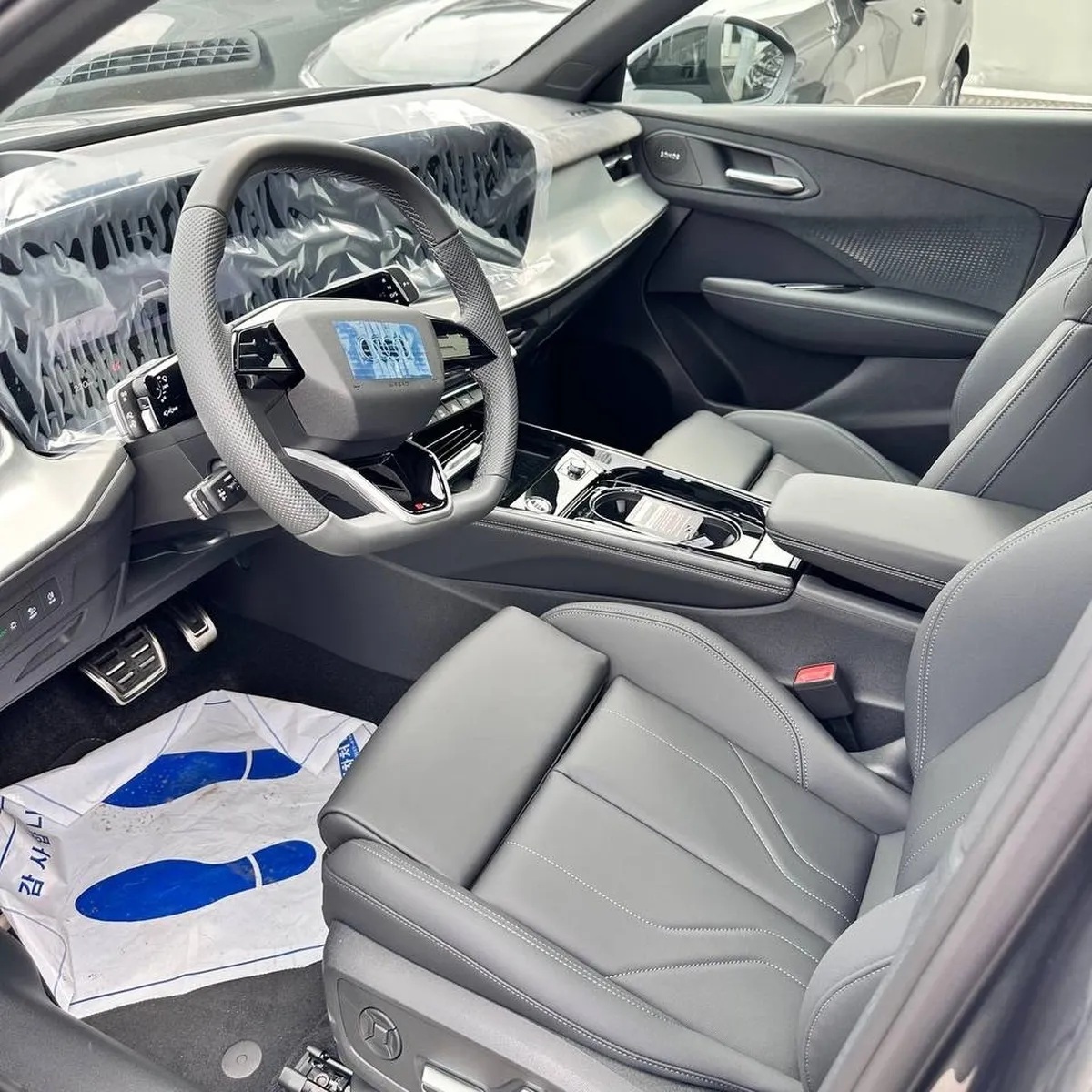 Audi Q3 Sportback 2.0 TFSI S-tronic quattro (265 л.с.) Серый в АВИЛОН. Слайд №5