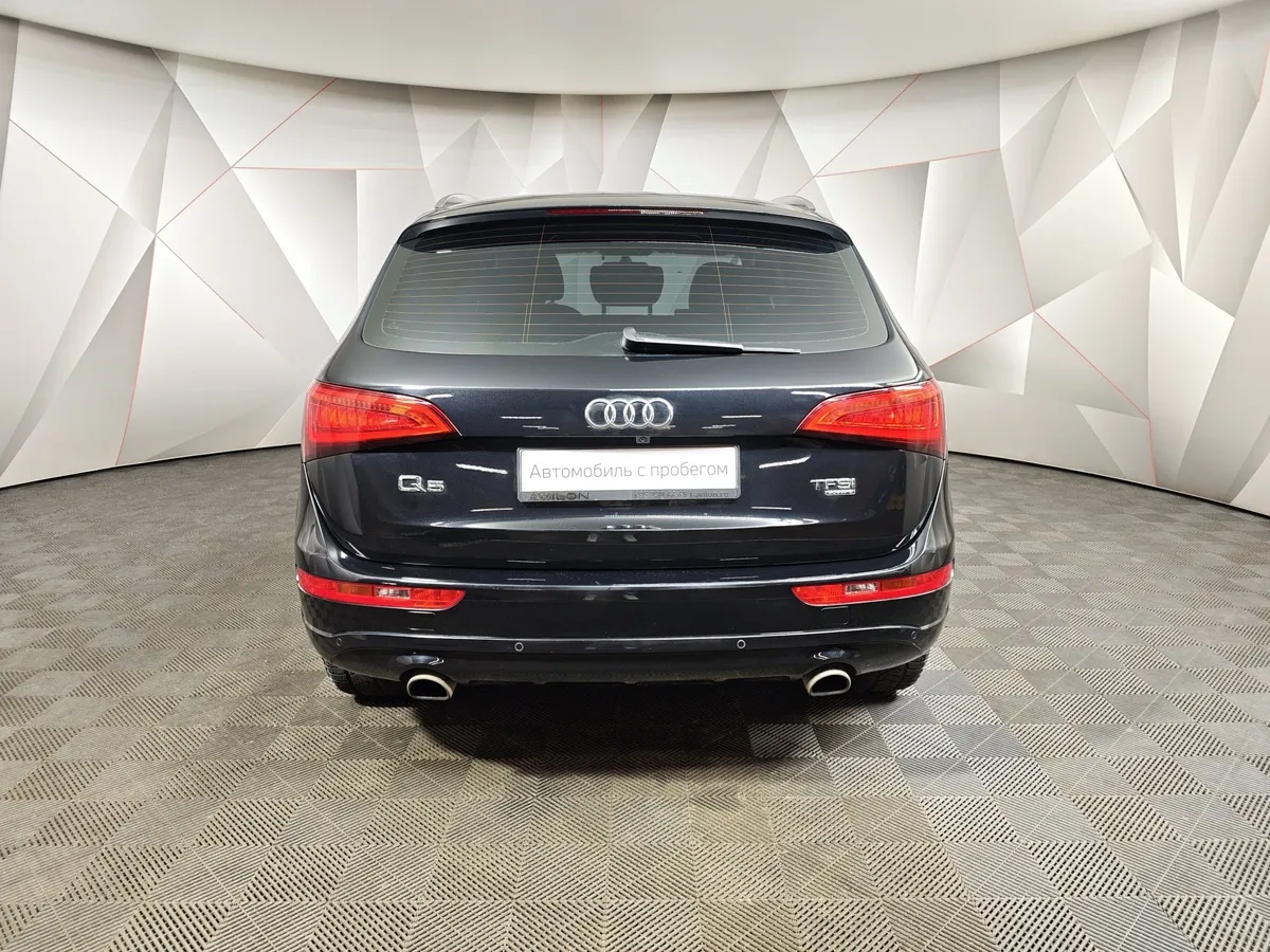 Audi Q5 2.0 TFSI Tiptronic quattro (225 л.с.) Черный в АВИЛОН. Слайд №8