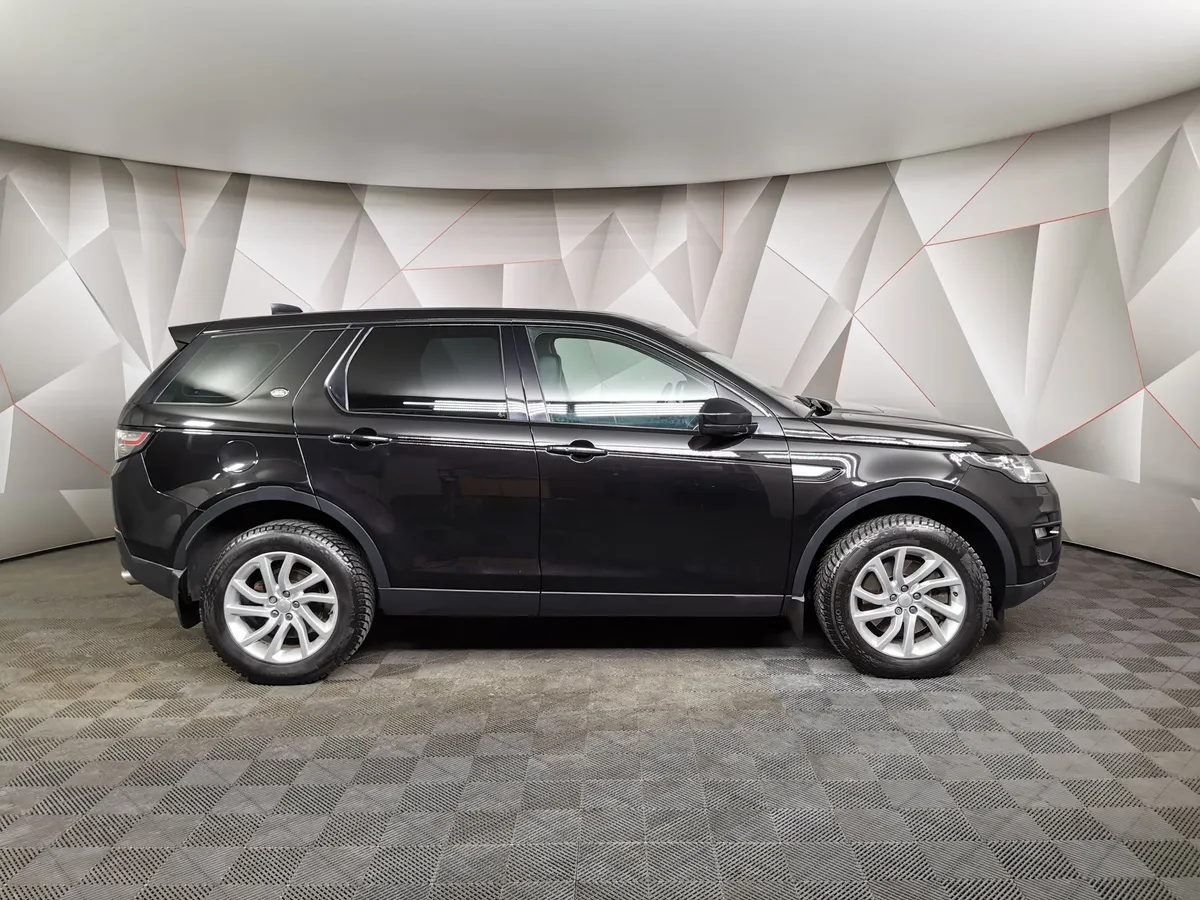 Land Rover Discovery Sport 2.0 SD4 AT AWD (240 л.с.) HSE Черный в АВИЛОН. Слайд №6
