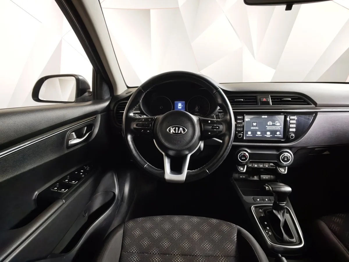 Kia Rio 1.6 AT (123 л.с.) Серый в АВИЛОН. Слайд №18