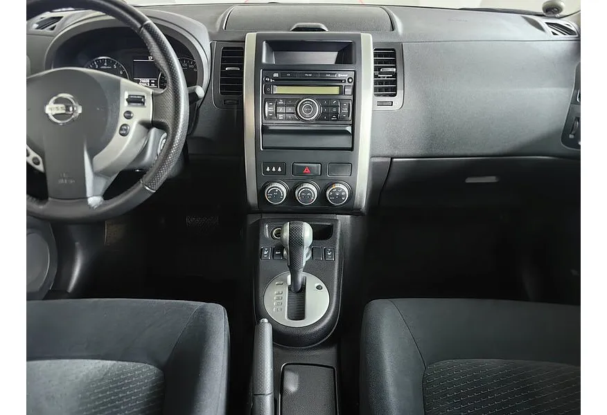 Nissan X-Trail 2.0 CVT AWD (141 л.с.) Серый в АВИЛОН. Слайд №15