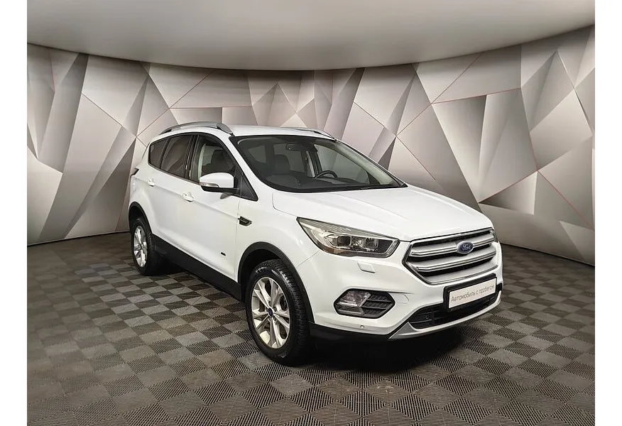Ford Kuga 1.5 EcoBoost AT AWD (150 л.с.) Titanium Белый в АВИЛОН. Слайд №3
