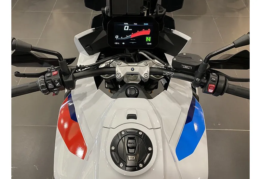 АВИЛОН - BMW Motorrad S 1000 XR S 1000 XR 999 см³ (165) 999 Серый - slide 1