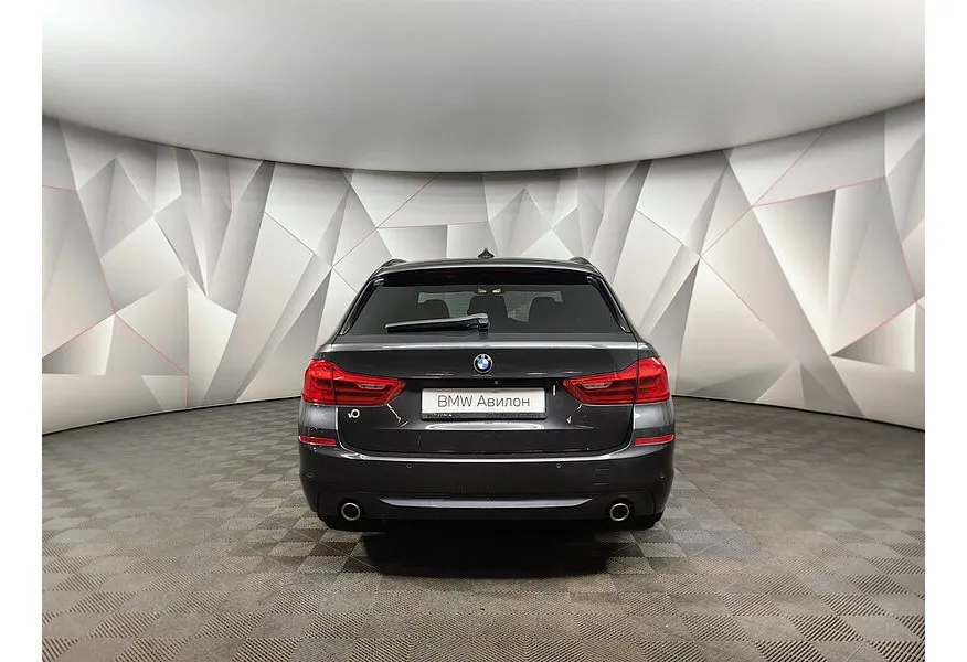 BMW 5 серия 520d Steptronic (190 л.с.) Серый в АВИЛОН. Слайд №4