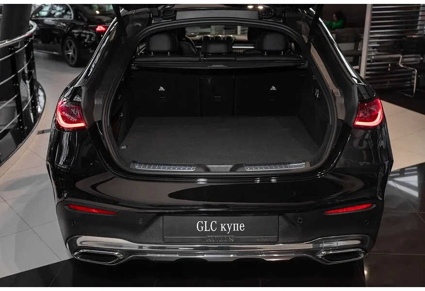 Mercedes-Benz GLC Купе 300 9G-TRONIC 4MATIC (272 л.с.) Черный в АВИЛОН. Слайд №9