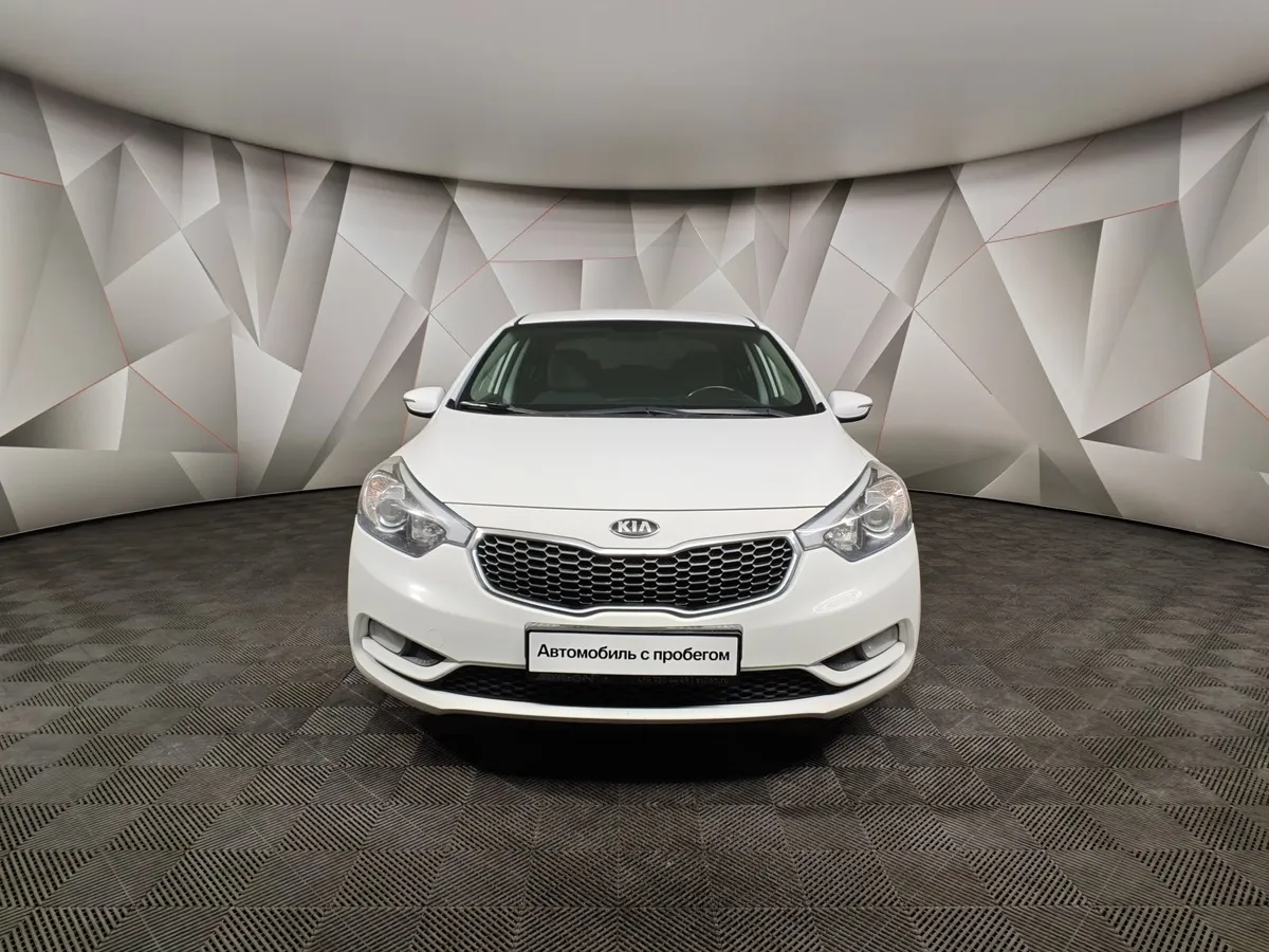 Kia Cerato 1.6 MT (130 л.с.) Comfort (D460) Белый в АВИЛОН. Слайд №7