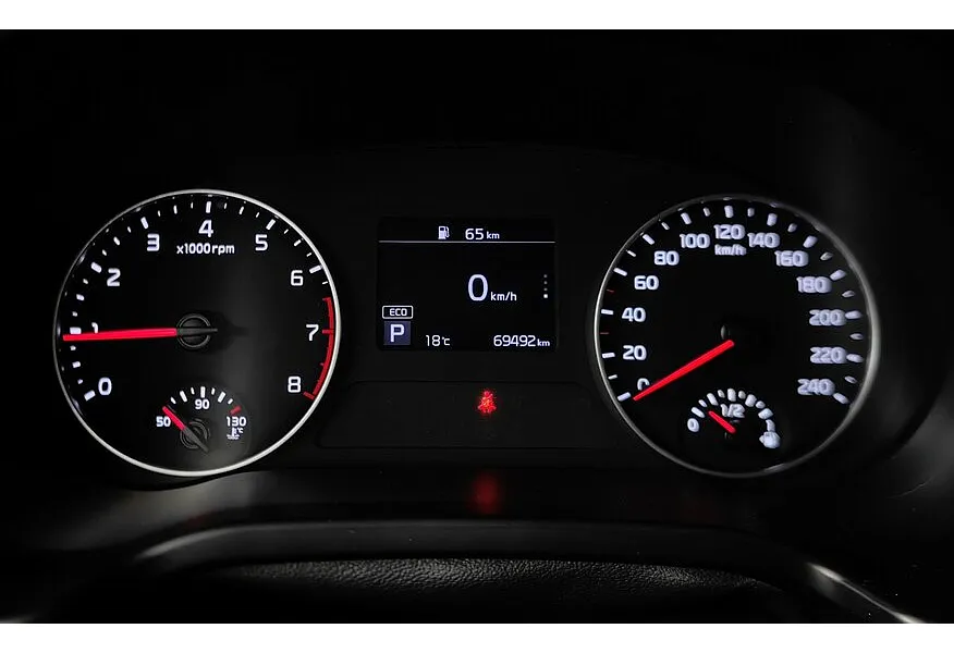 Kia Seltos 2.0 MPI 4WD IVT (149 л.с.) Style Белый в АВИЛОН. Слайд №18