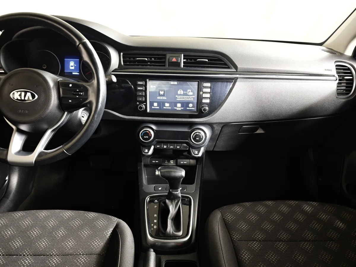 Kia Rio 1.6 AT (123 л.с.) Серый в АВИЛОН. Слайд №13