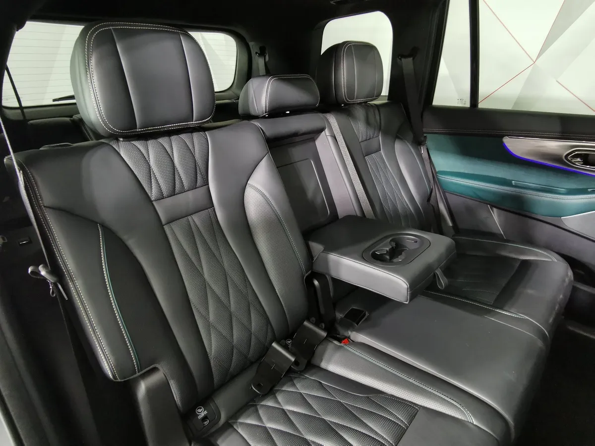 GAC GS8 2.0T 4WD (231 л.с.) GX Серый в АВИЛОН. Слайд №16