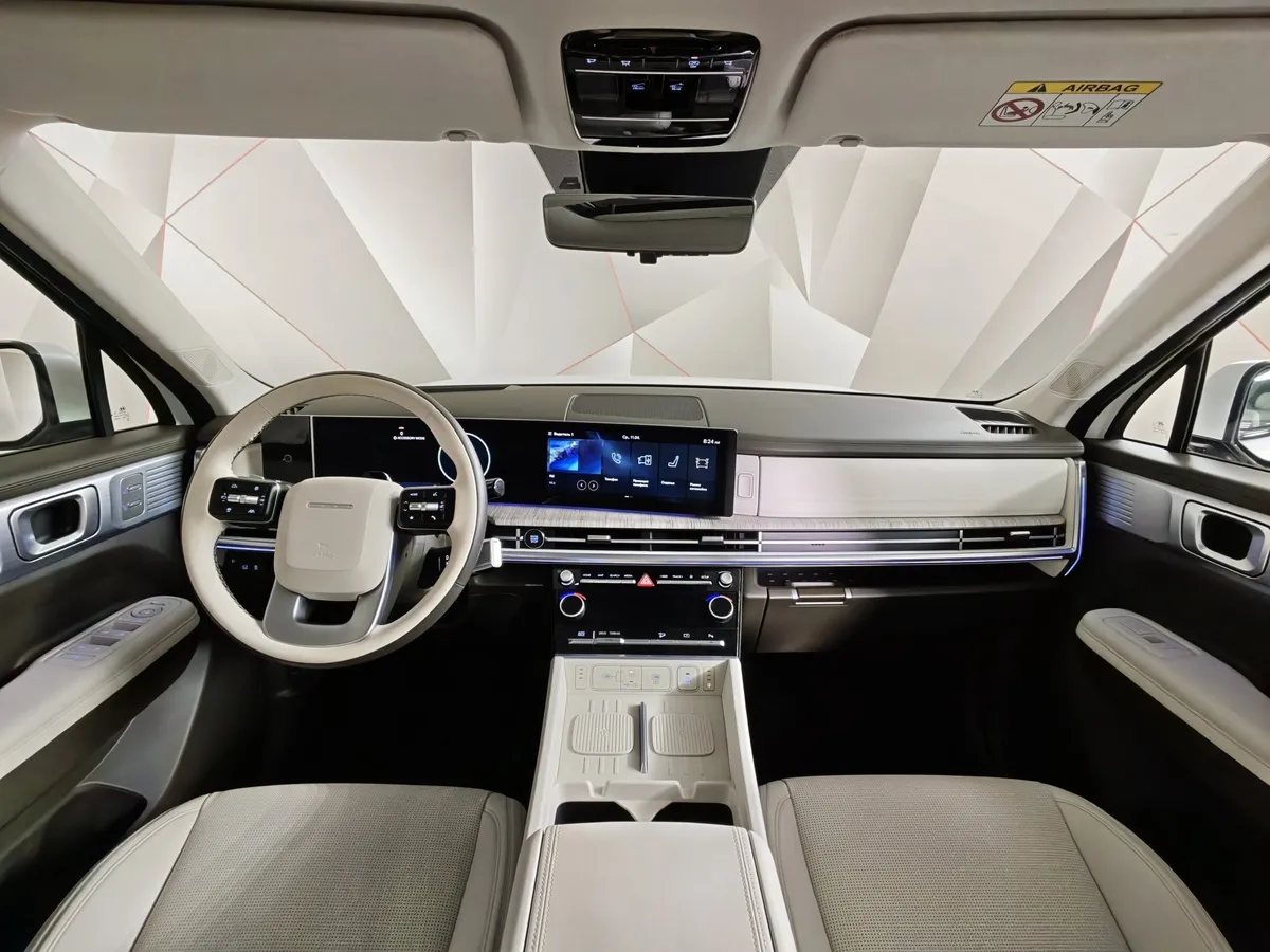 Hyundai Santa Fe 2.5 AT 4WD 6 seats (194 л.с.) Calligraphy Белый в АВИЛОН. Слайд №13