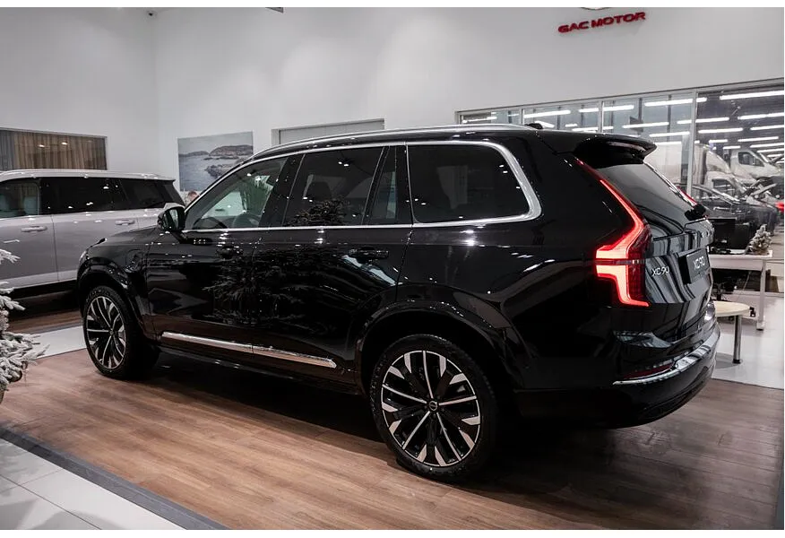 Volvo XC90 2.0 B6 mild hybrid AT AWD (7 мест) (300 л.с.) Ultra Bright Черный в АВИЛОН. Слайд №5