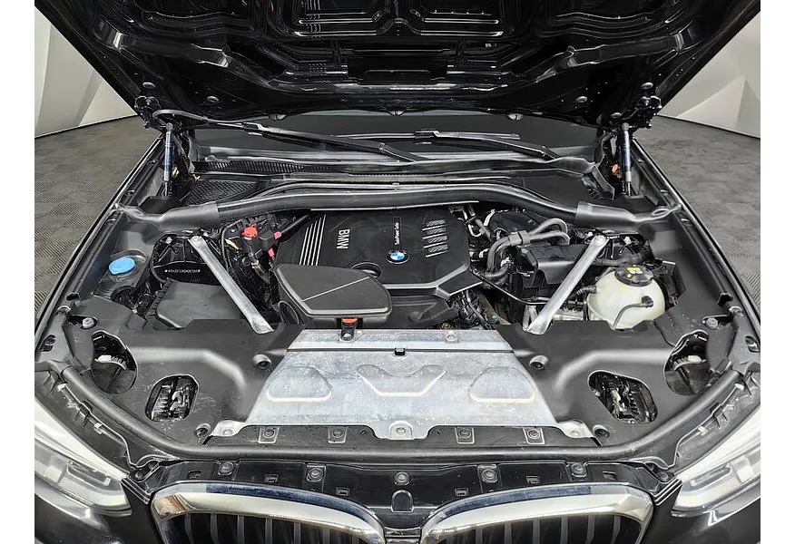 BMW X3 xDrive20d AT (190 л.с.) Черный в АВИЛОН. Слайд №10