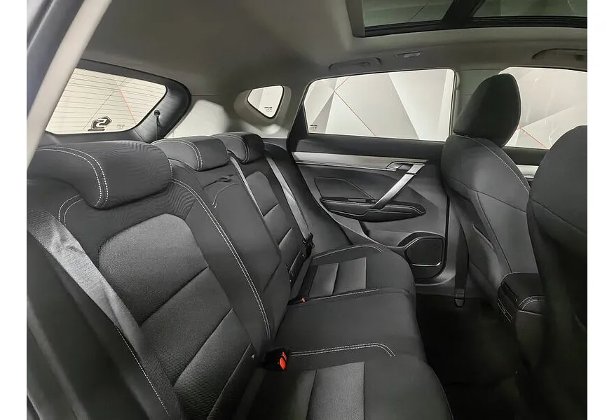 Belgee X50 1.5T 7DCT 2WD (150 л.с.) Style Белый в АВИЛОН. Слайд №16