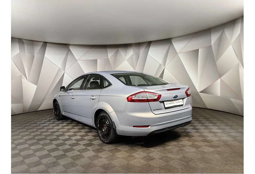 Ford Mondeo 1.6 Ti-VCT MT (120 л.с.) Ambiente Голубой в АВИЛОН. Слайд №4