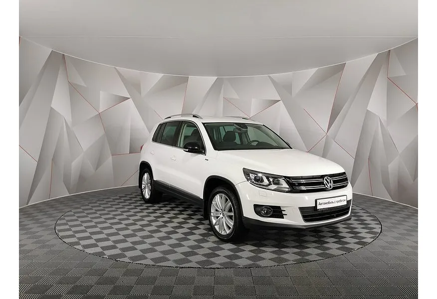 Volkswagen Tiguan 2.0 TSI 4Motion AT (170 л.с.) Sochi Edition Белый в АВИЛОН. Слайд №3
