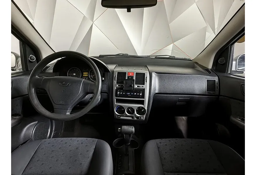 Hyundai Getz 1.3 AT (82 л.с.) Серебристый в АВИЛОН. Слайд №11