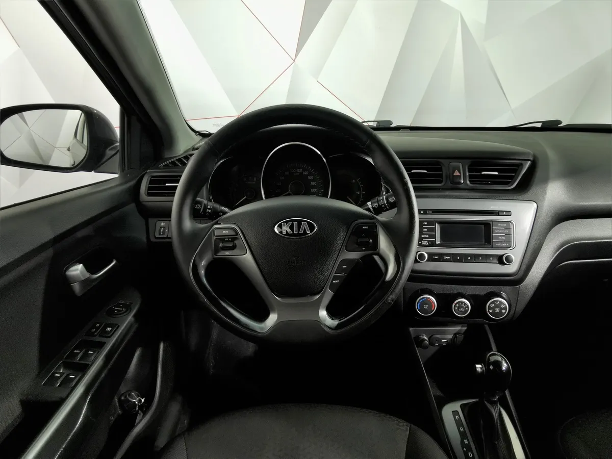 Kia Rio 1.6 AT (123 л.с.) Серый в АВИЛОН. Слайд №19