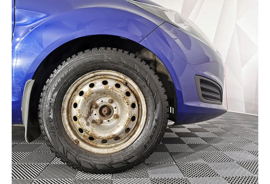 Ford Fiesta 1.6 Ti-VCT MT (85 л.с.) Ambiente Синий в АВИЛОН. Слайд №16