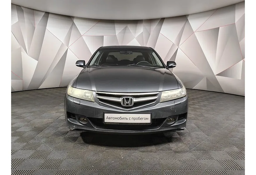 LIVE. Слайд №4