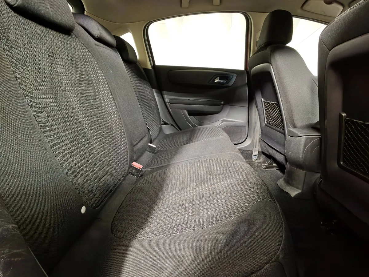 Citroen C4 1.6 VTi AT (120 л.с.) Красный в АВИЛОН. Слайд №15