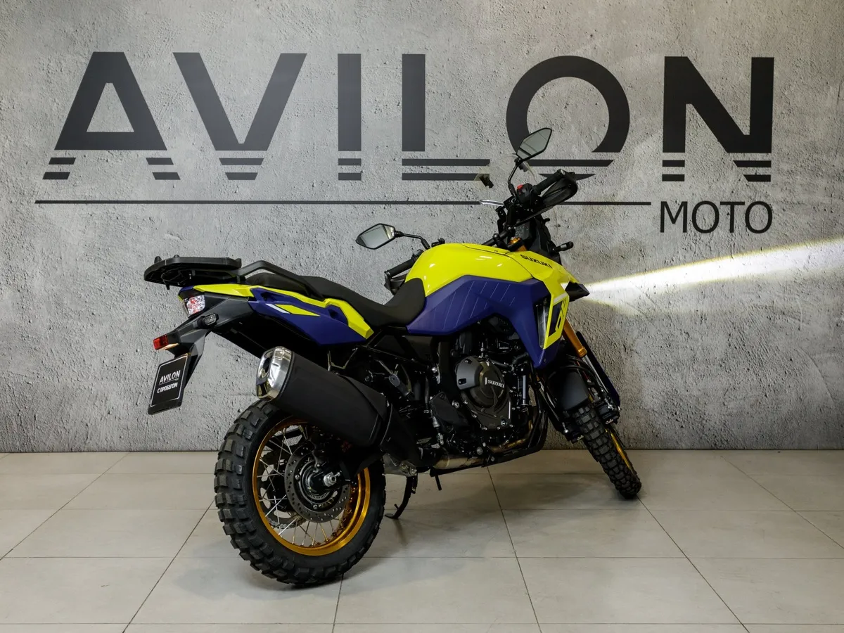 Suzuki V-Strom 800 V-Strom DL 800 DE 800 см³ Желтый в АВИЛОН. Слайд №4