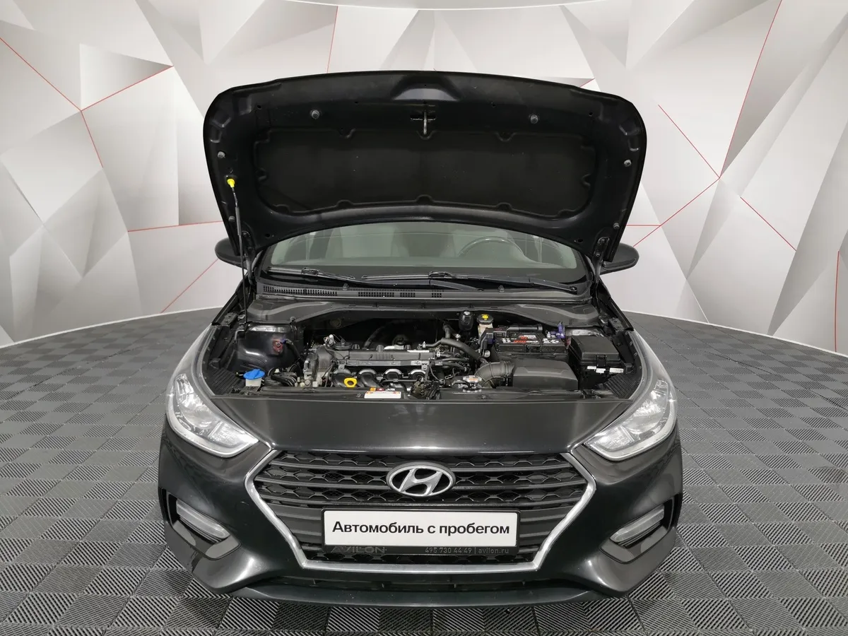 Hyundai Solaris 1.6 MT (123 л.с.) Comfort Черный в АВИЛОН. Слайд №11