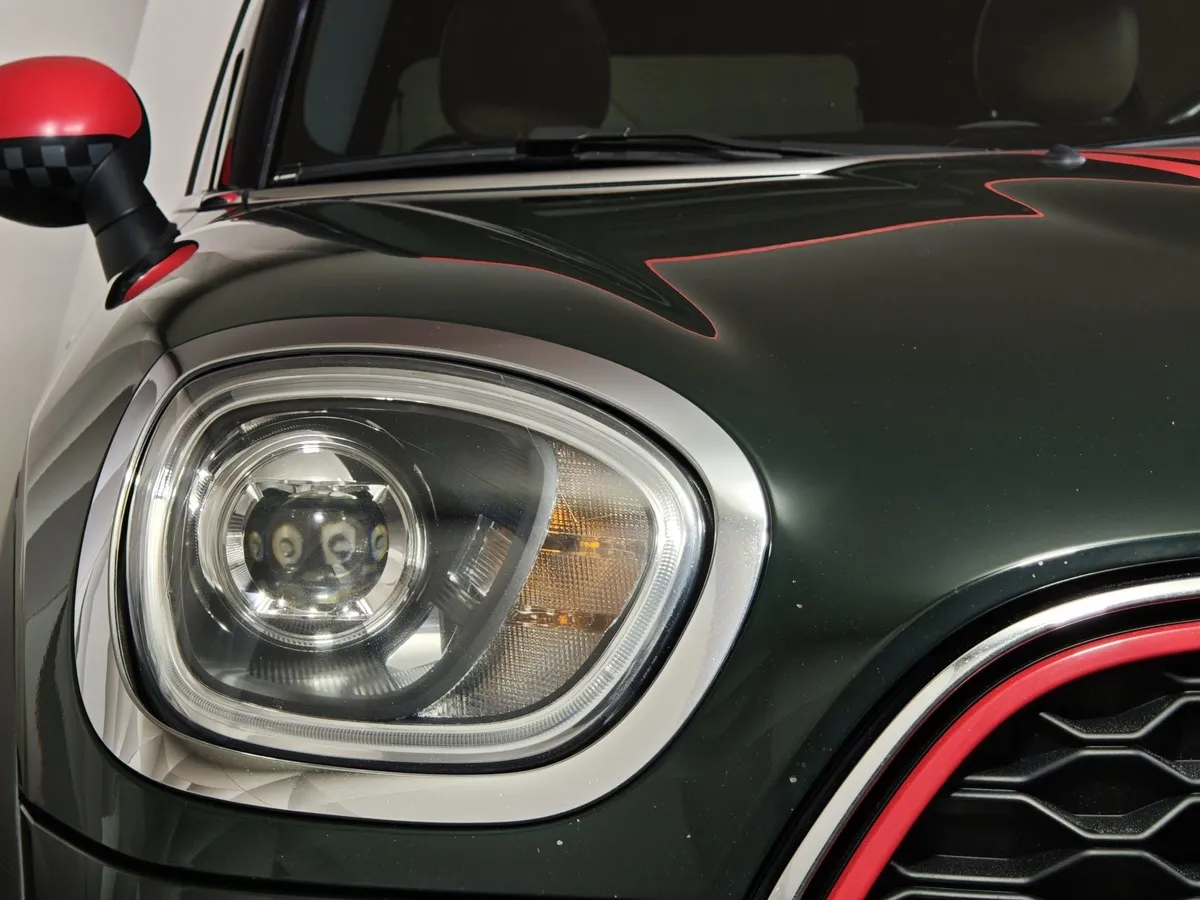 Mini Countryman JCW 2.0 AT AWD (306 л.с.) Зеленый в АВИЛОН. Слайд №8