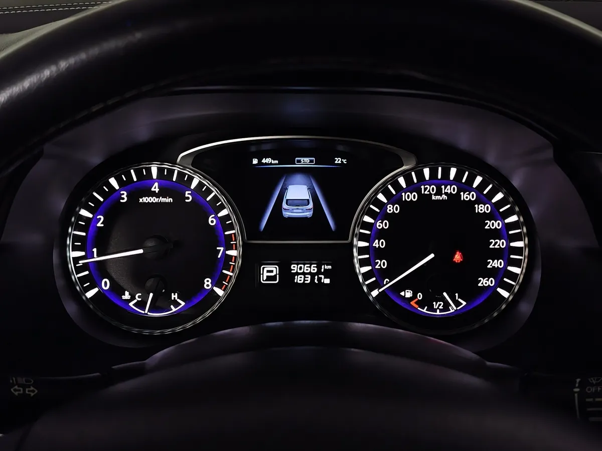 Infiniti QX60 3.5 CVT 4WD (283 л.с.) Premium Белый в АВИЛОН. Слайд №18