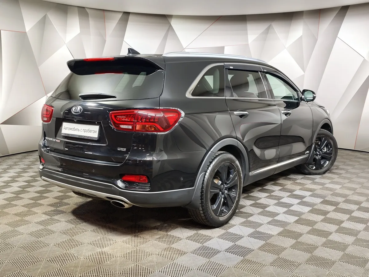 Kia Sorento 2.2 D AT AWD (5 мест) (200 л.с.) Comfort Черный в АВИЛОН. Слайд №2