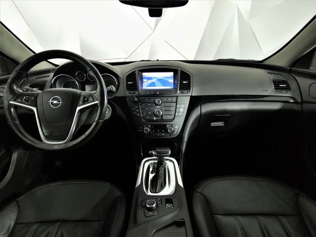 Opel Insignia 2.0 CDTI AT (160 л.с.) Черный в АВИЛОН. Слайд №13