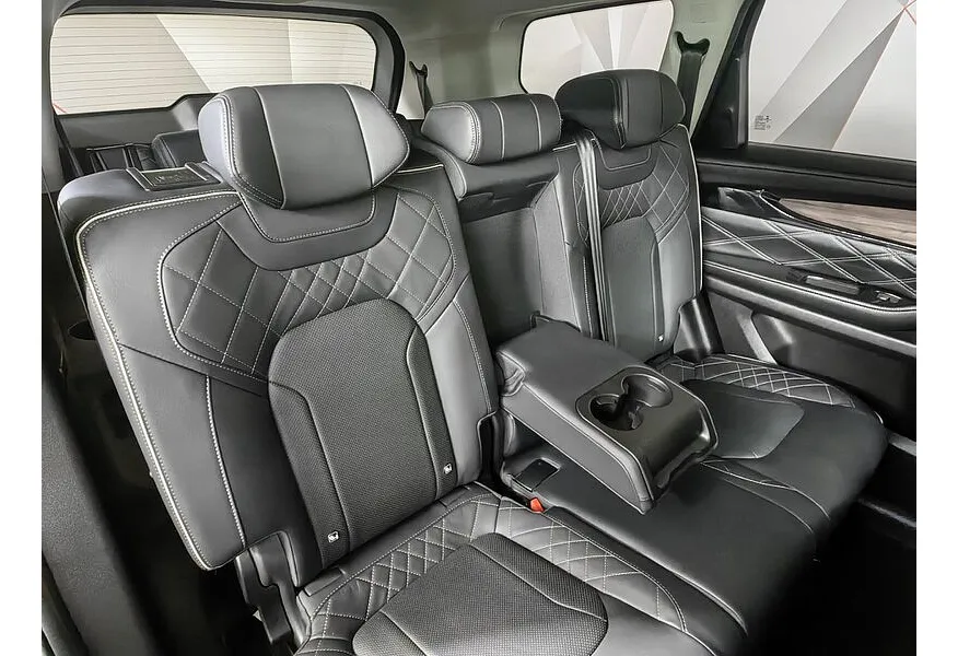 EXEED VX 2.0 AMT AWD (249 л.с.) President Фиолетовый в АВИЛОН. Слайд №16