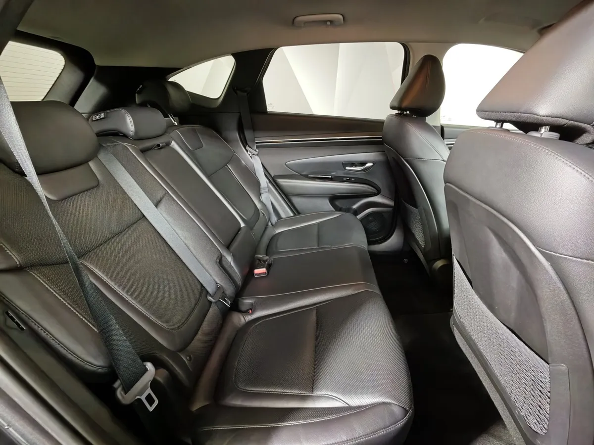 Hyundai Tucson G2.0 Smartstream 6AT 4WD (150 л.с.) Prestige Серый в АВИЛОН. Слайд №16