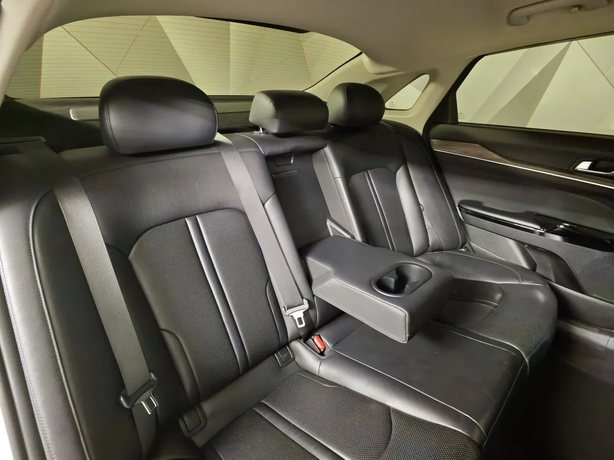 Kia K5 2.0 MPI AT 2WD (150 л.с.) Style Белый в АВИЛОН. Слайд №17
