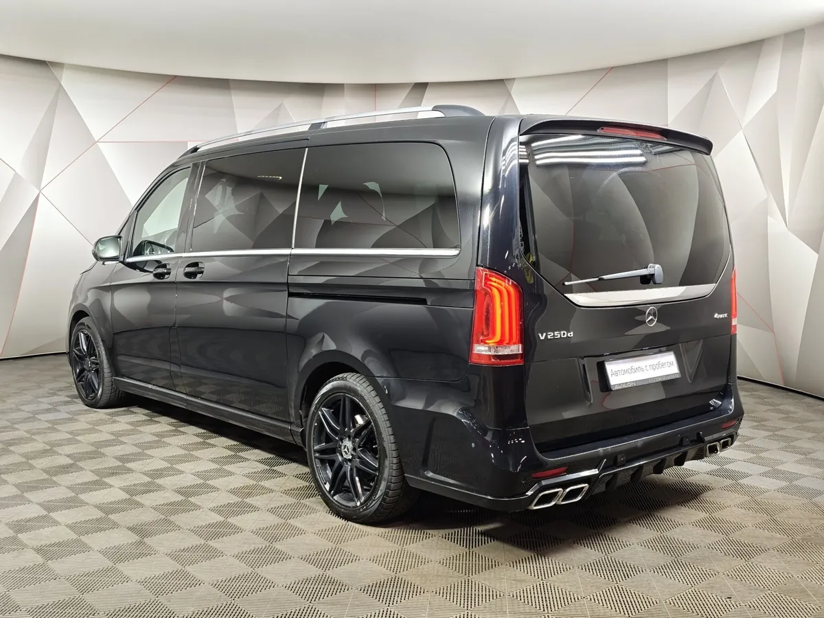 Mercedes-Benz V-Класс V 250 d AT L2 4x4 (190 л.с.) Exclusive Черный в АВИЛОН. Слайд №4