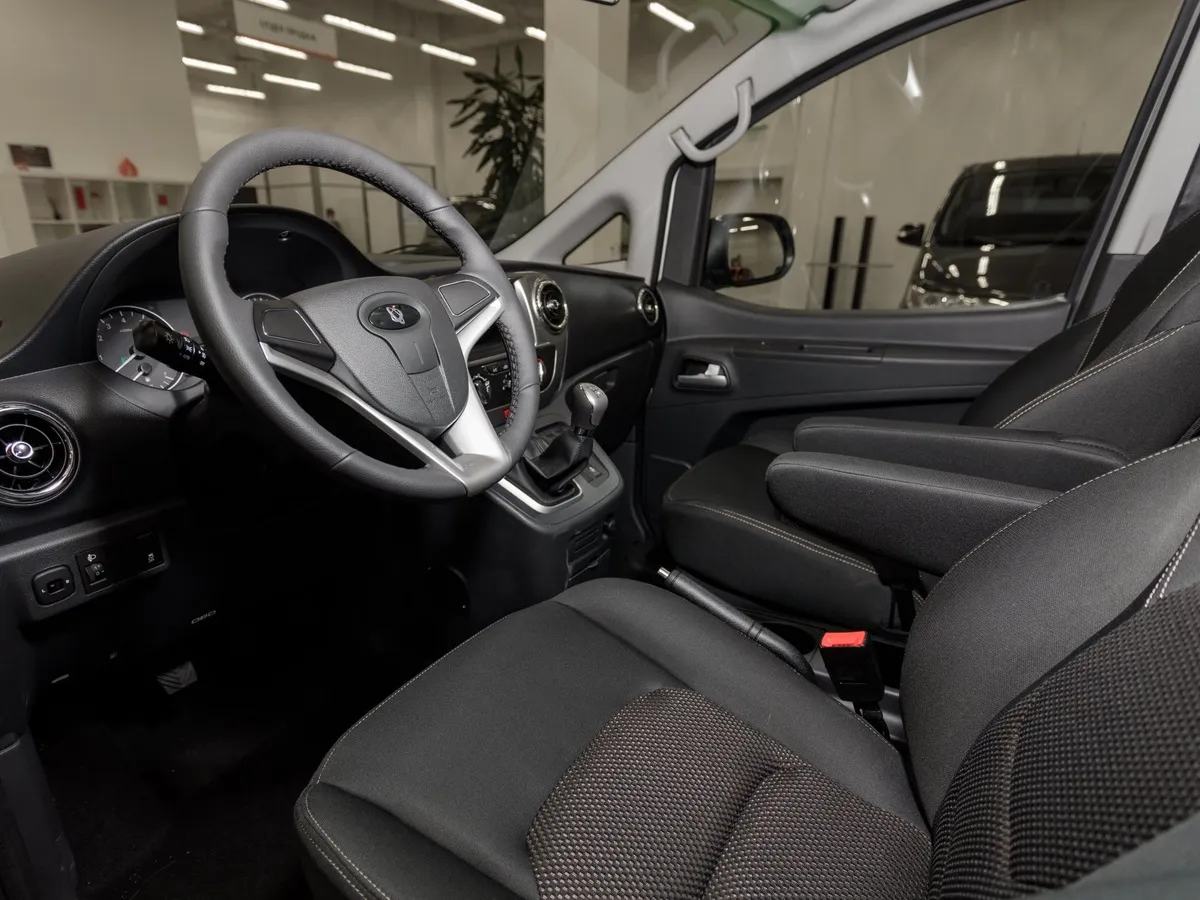 Sollers SF1 1.5 MT (136 л.с.) Серебристый в АВИЛОН. Слайд №8