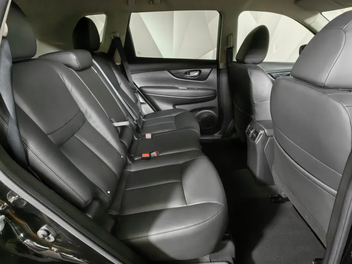 Nissan X-Trail 2.0 CVT AWD (144 л.с.) SE Top Черный в АВИЛОН. Слайд №15