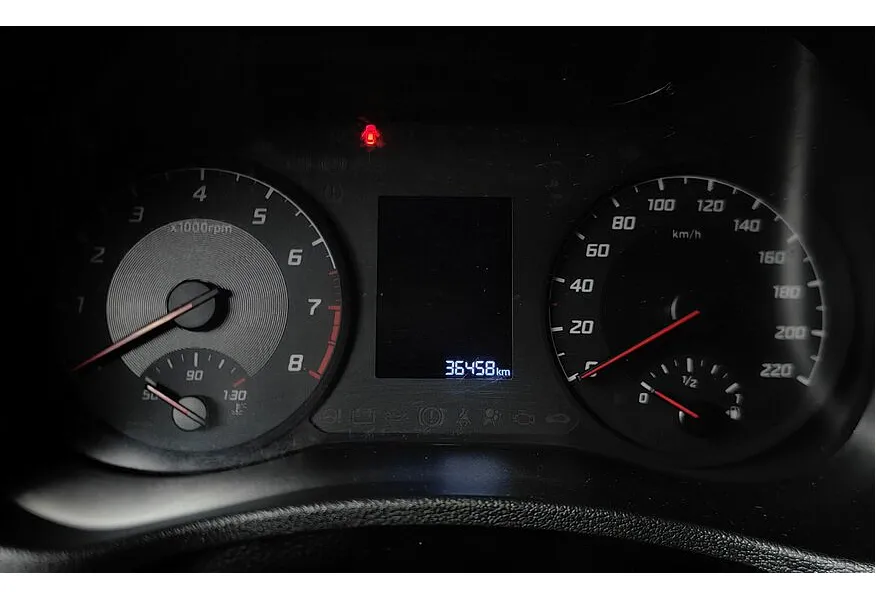 Hyundai Solaris 1.6 AT (123 л.с.) Comfort Черный в АВИЛОН. Слайд №17