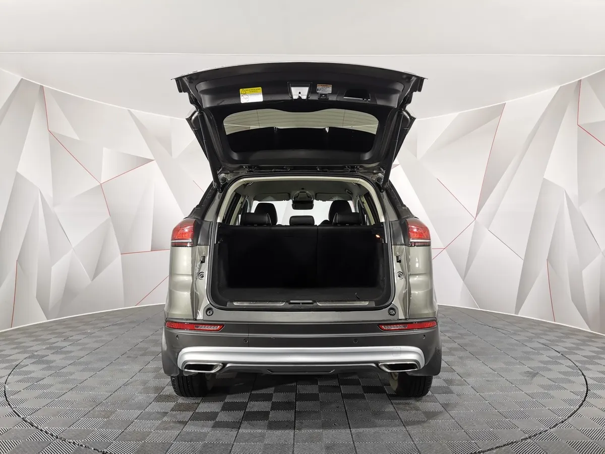 Geely Atlas Pro 1.5T 7DCT AWD (177 л.с.) Luxury Серый в АВИЛОН. Слайд №11