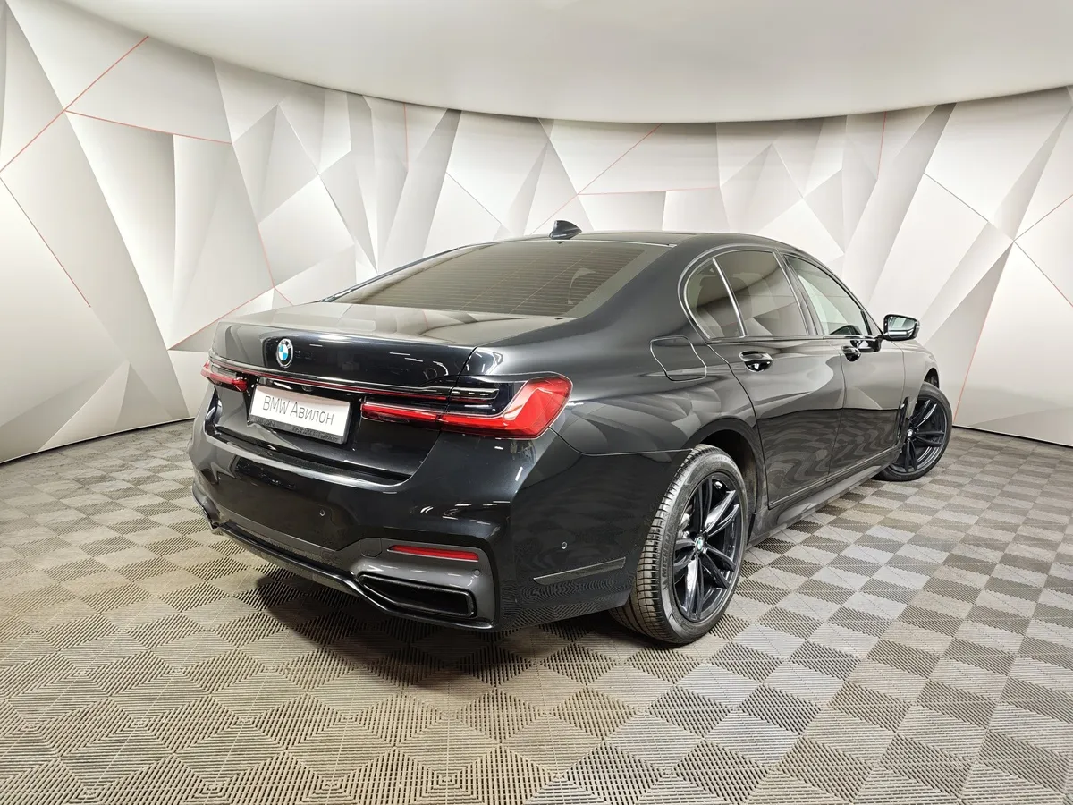 BMW 7 серия 730d xDrive Steptronic (249 л.с.) Base Локальная сборка Черный в АВИЛОН. Слайд №2