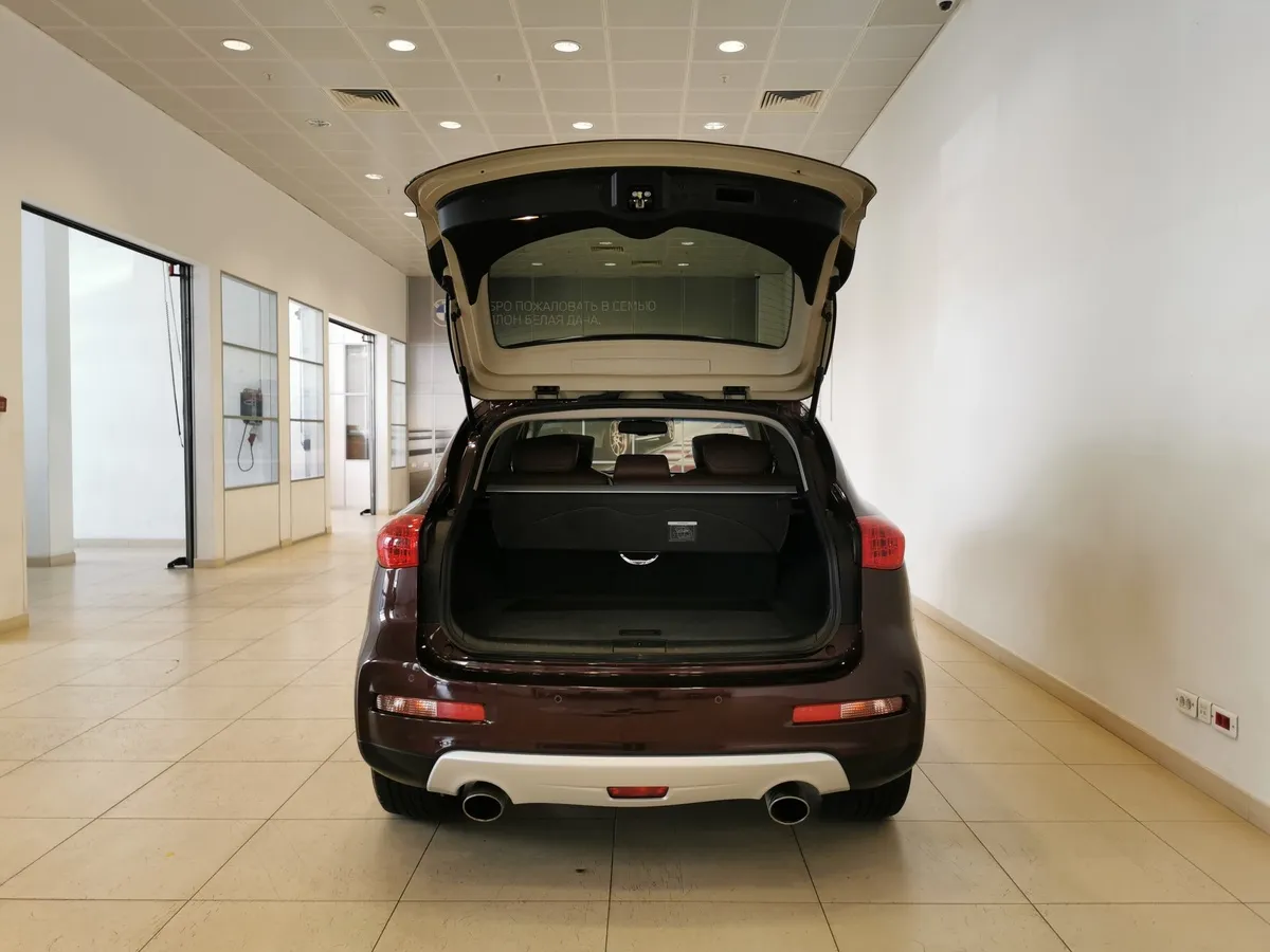 Infiniti QX50 2.5 AT AWD (222 л.с.) Красный в АВИЛОН. Слайд №11