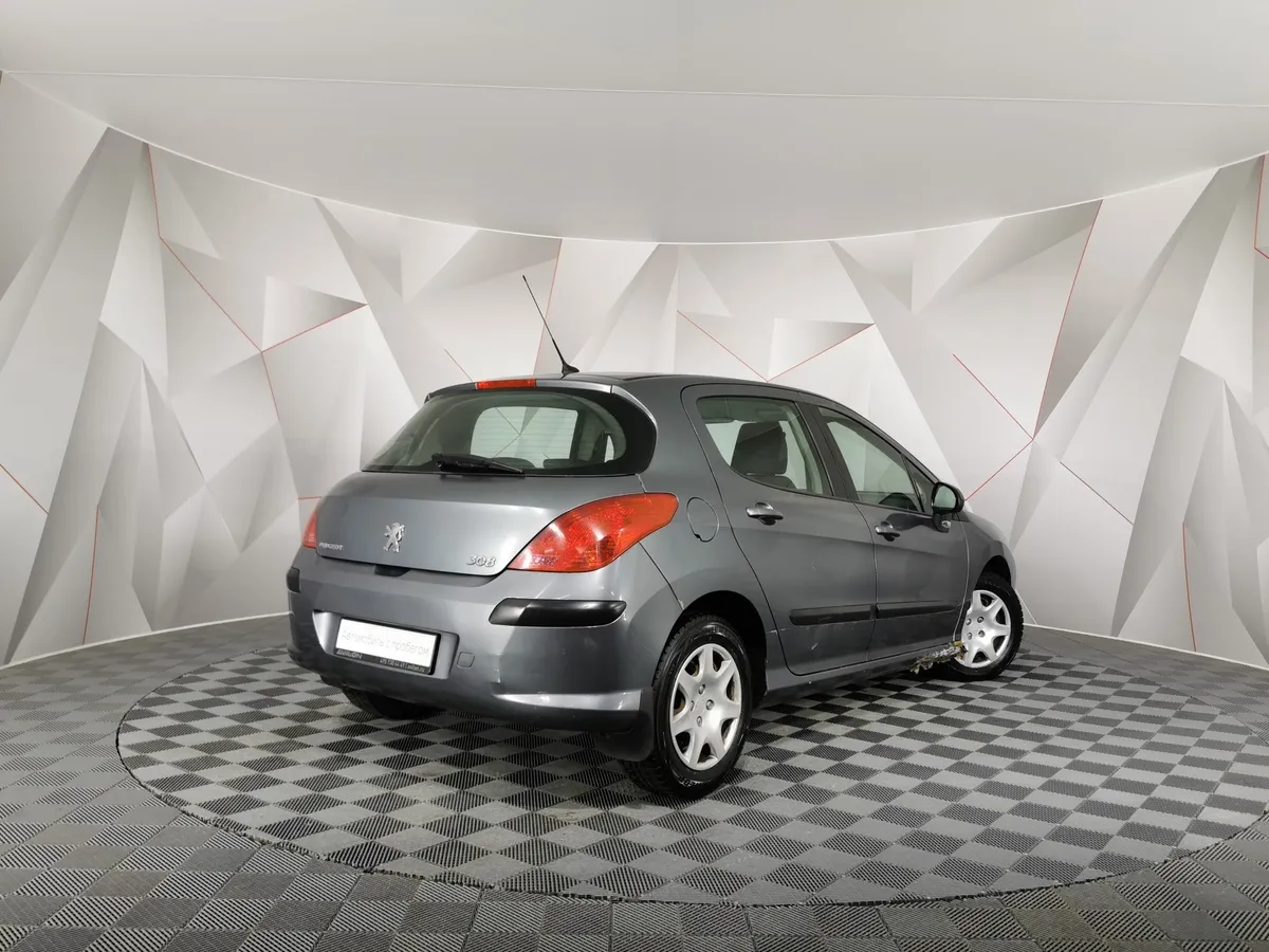 Peugeot 308 1.6 AT (120 л.с.) Серый в АВИЛОН. Слайд №2