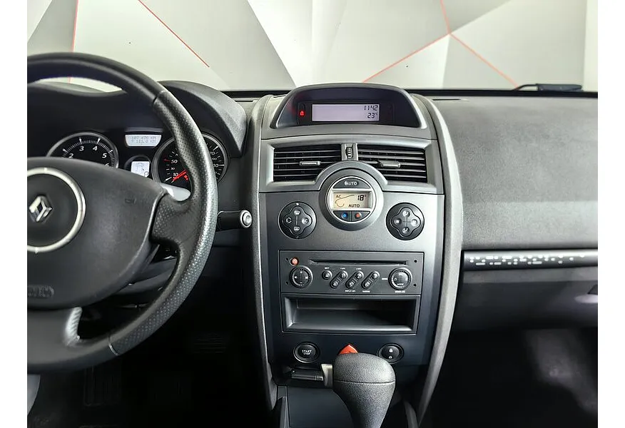 АВИЛОН - Renault Megane 1.6 AT (115 л.с.) Бежевый - slide 10