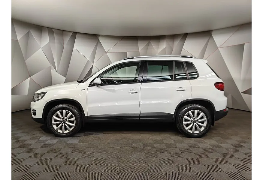 АВИЛОН - Volkswagen Tiguan 1.4 TSI BlueMotion DSG (150 л.с.) Sport & Style Белый - slide 0
