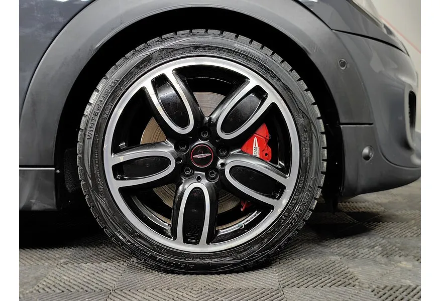 MINI 3 двери JCW 2.0 MT (231 л.с.) Серый в АВИЛОН. Слайд №7