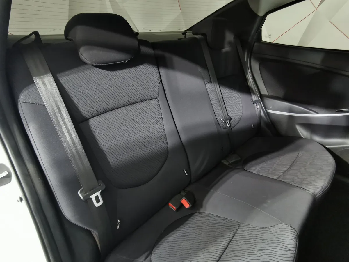 Hyundai Solaris 1.6 AT (123 л.с.) Elegance Белый в АВИЛОН. Слайд №15