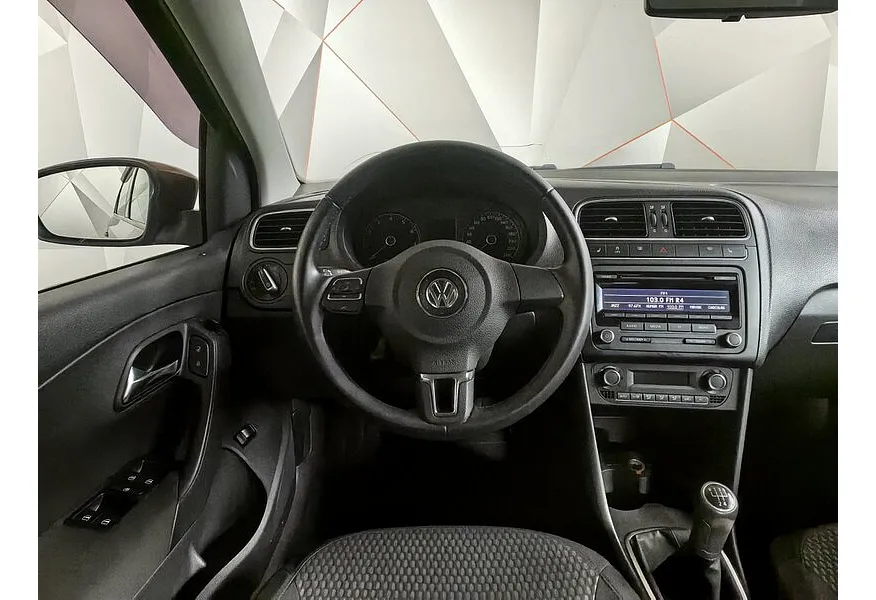 АВИЛОН - Volkswagen Polo 1.6 MT (105 л.с.) Красный - slide 11