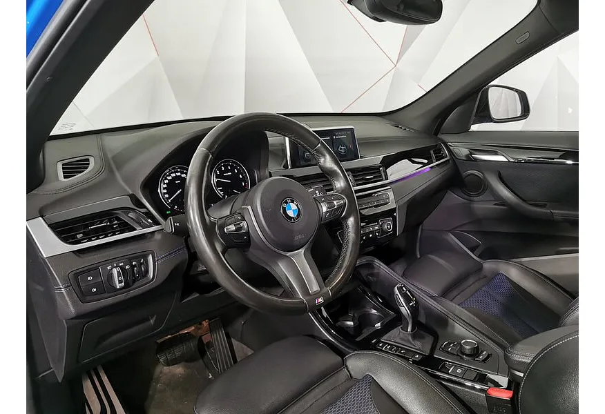 BMW X1 20i xDrive Steptronic AT (192 л.с.) Синий в АВИЛОН. Слайд №12